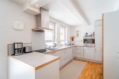 WOHNUNG 1: KÜCHE! WOHNUNG 1: KÜCHE!