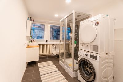 BEDEZIMMER ERDGESCHOSS