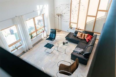 BLICK VON DER GALERIE!