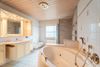 BADEZIMMER EG