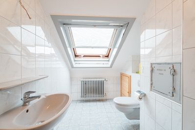 BADEZIMMER DACHGESCHOSS