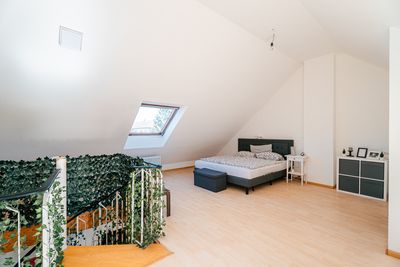 SCHLAFZIMMER!