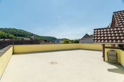 TERRASSE MIT FERNBLICK!