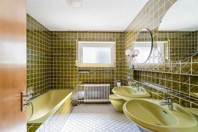 BADEZIMMER!