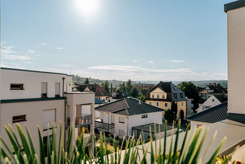 BLICK VON DER TERRASSE!