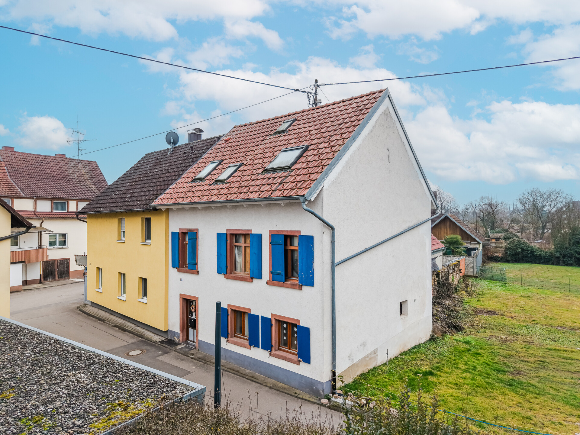 AUßENANSICHT