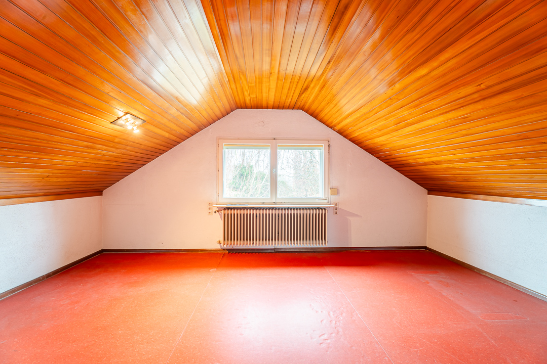 DACHGESCHOSSZIMMER