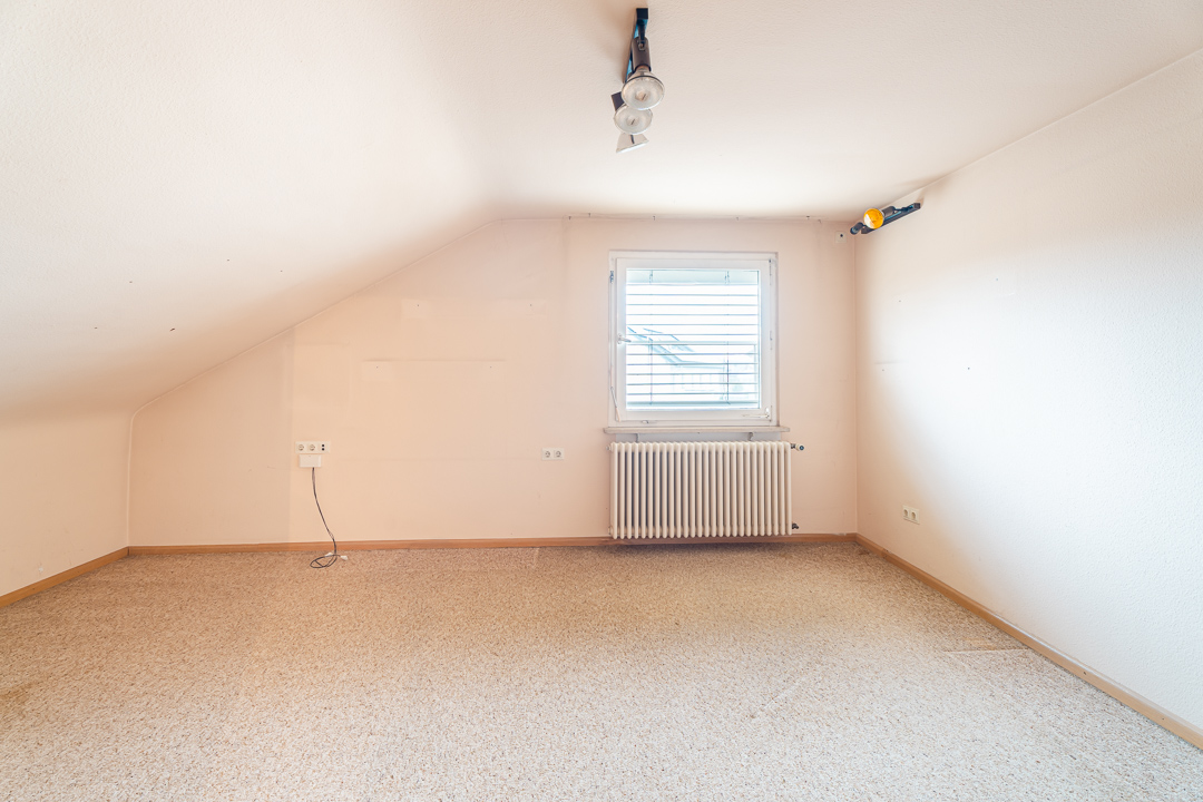 DACHGESCHOSSZIMMER