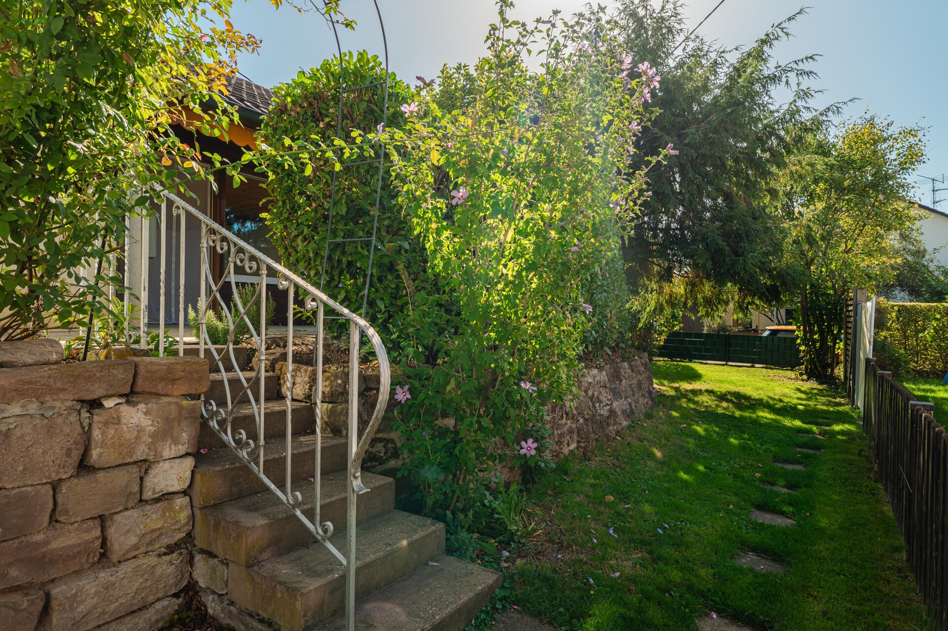 Gartenblick Terrasse