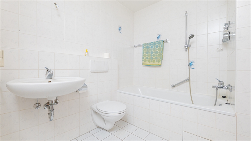 BADEZIMMER!